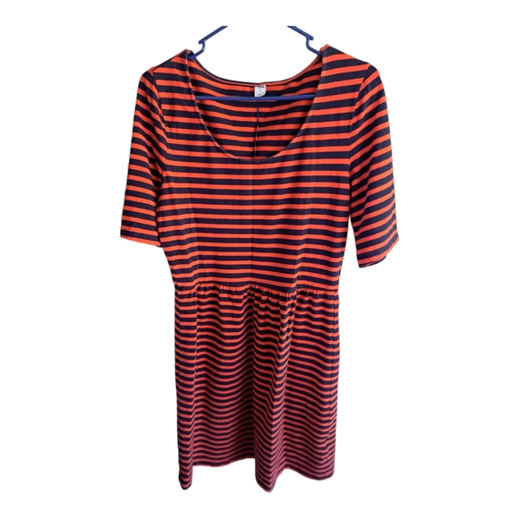 Old Navy Fit Flare dress - Picture 2 of 6